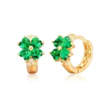 Boucles d'oreilles petites créoles trefle 4 feuilles doré et zircon vert LIRA