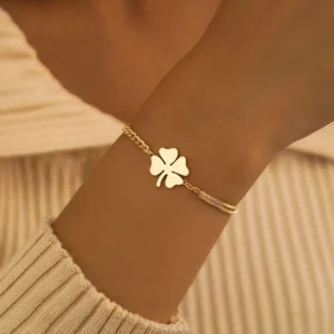 Asymmetrical mesh four-leaf clover bracelet ANA